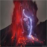 Astronomy Picture of the Day: Sakurajima Volcano with Lightning
