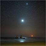 Astronomy Picture of the Day: Shipwreck at Moonset