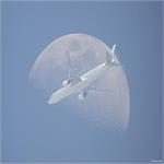 Astronomy Picture of the Day: An Airplane in Front of the Moon